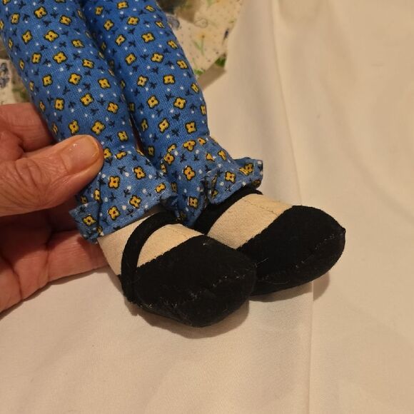 Vintage HOLLY HOBBY Rag Doll From 1970's with Blue Bonnet. Great Cond! - Picture 6 of 7